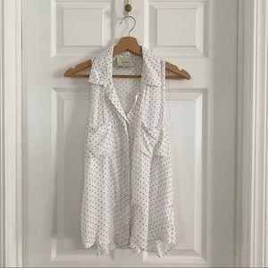 Anthropologie Elevenses Polka Dot Sleeveless Button Down Top